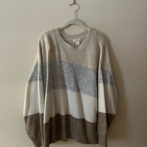 H&M Women's Multicolor Crewneck Sweater